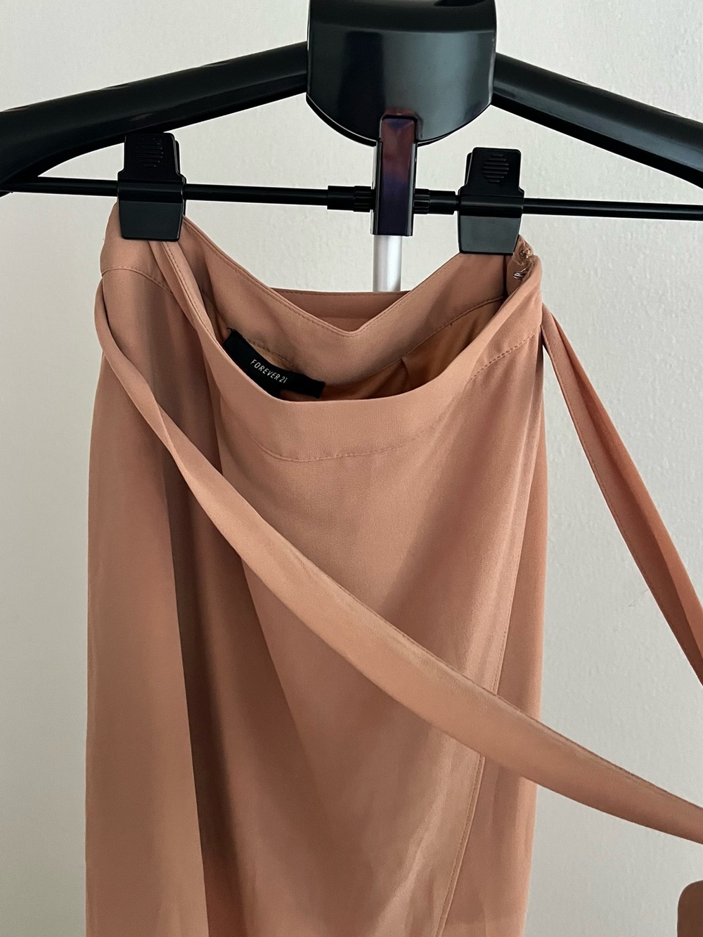 Never worn forever21 Chic Wrap Midi Skirt in Taupe small - Picture 5 of 9